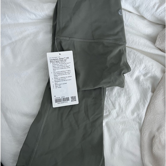 Lululemon Align Mini Flare Leggings - Picture 1 of 2